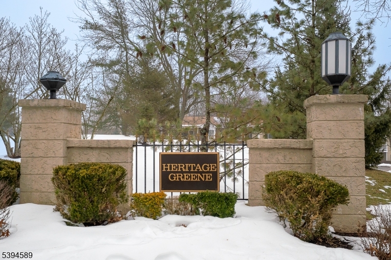 HERITAGE GREENE - Residential