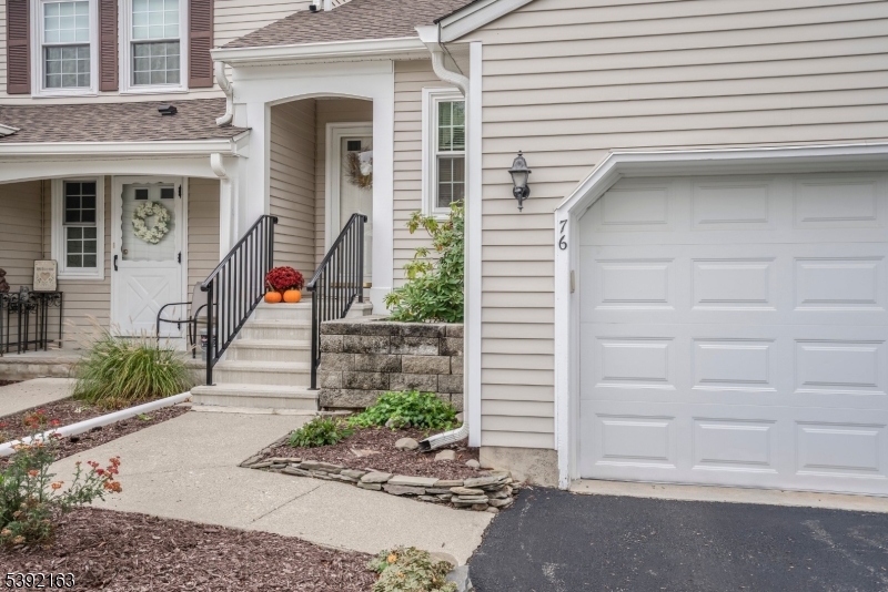 Newton Commons - Residential