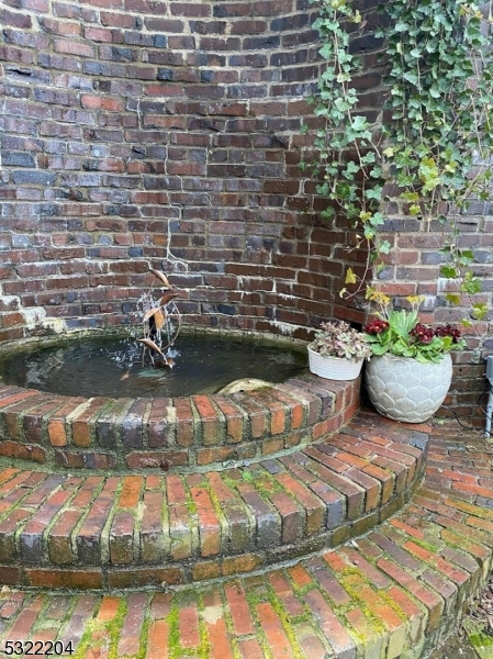 Estate Section - Residential