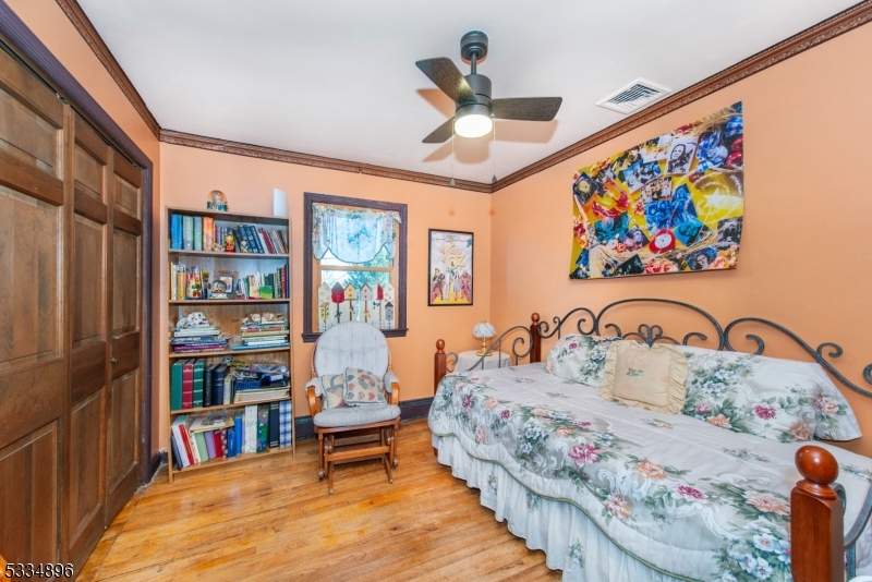 Cliffwood Lake - Residential