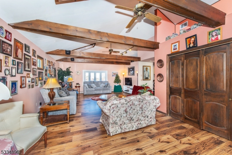 Cliffwood Lake - Residential