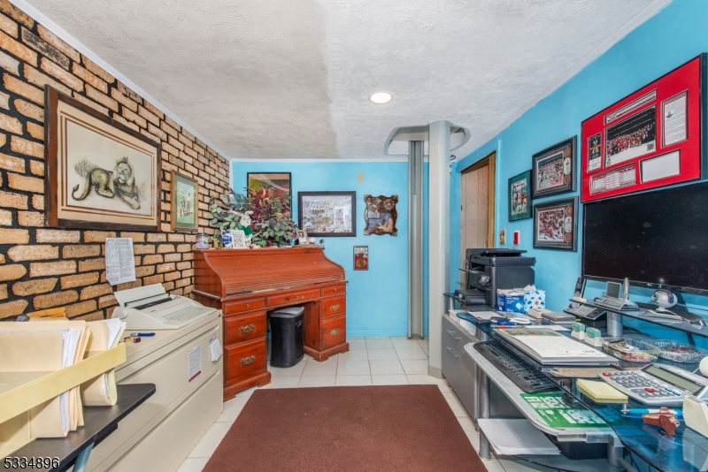 Cliffwood Lake - Residential