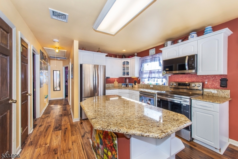 Cliffwood Lake - Residential