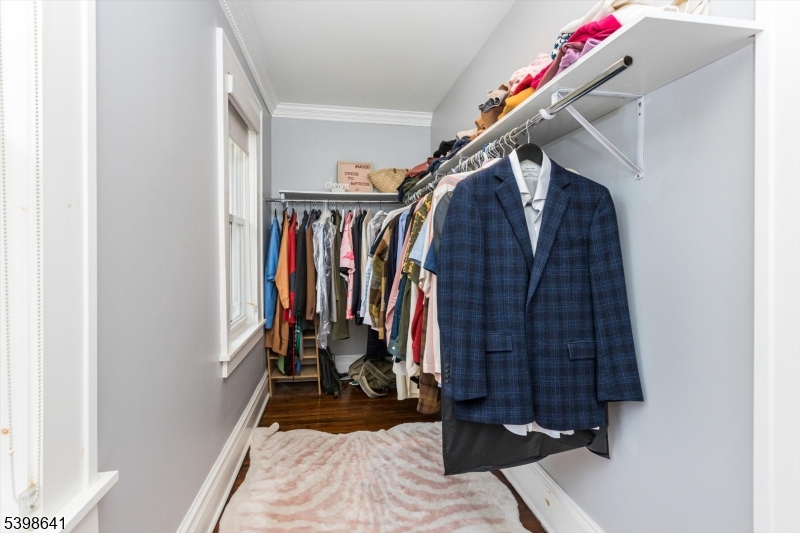 Seven Oaks - Residential Lease