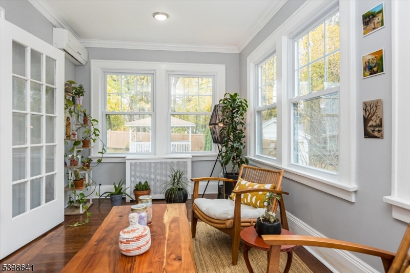 Seven Oaks - Residential Lease