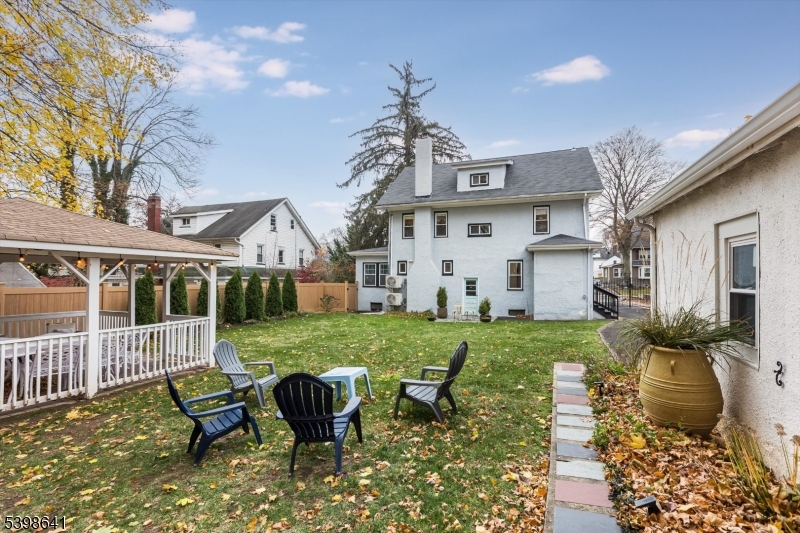 Seven Oaks - Residential Lease