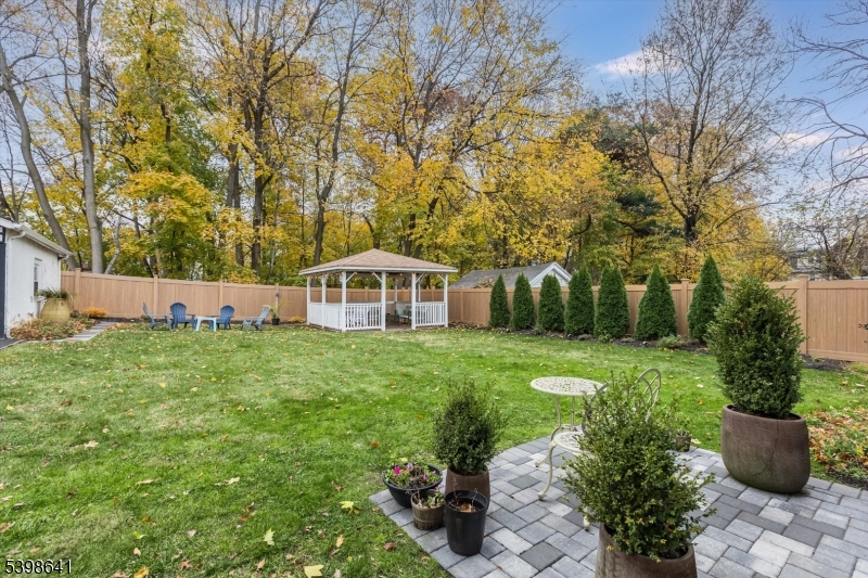 Seven Oaks - Residential Lease