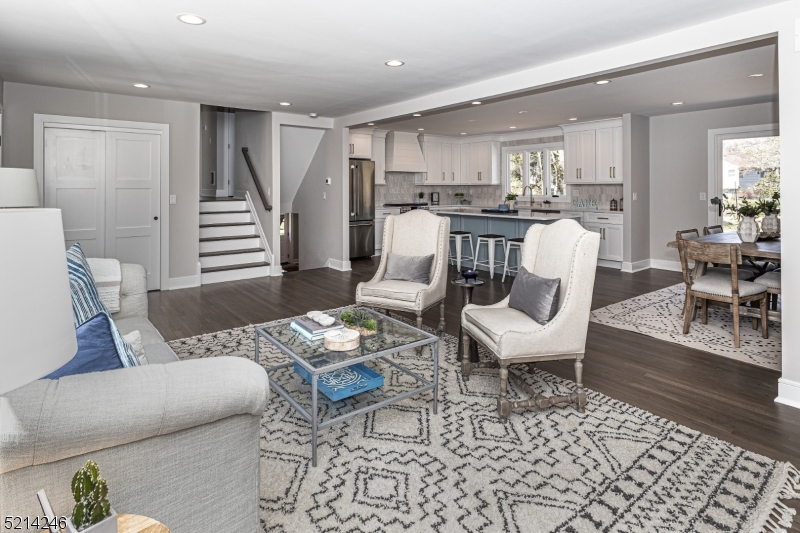 Murray Hill - Residential