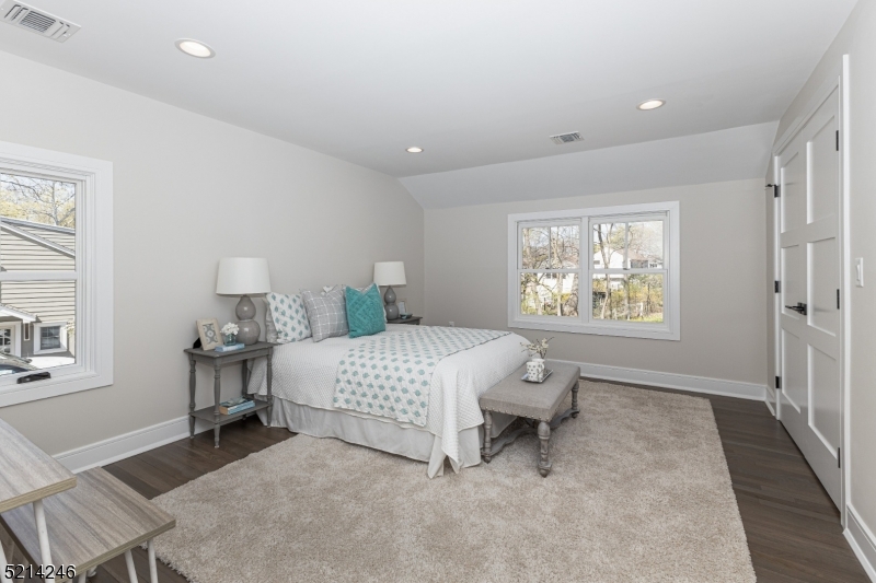 Murray Hill - Residential