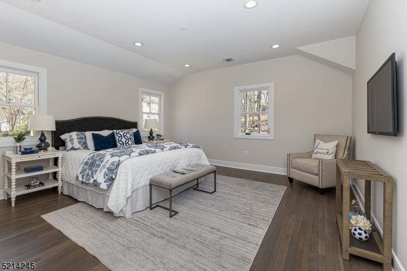 Murray Hill - Residential