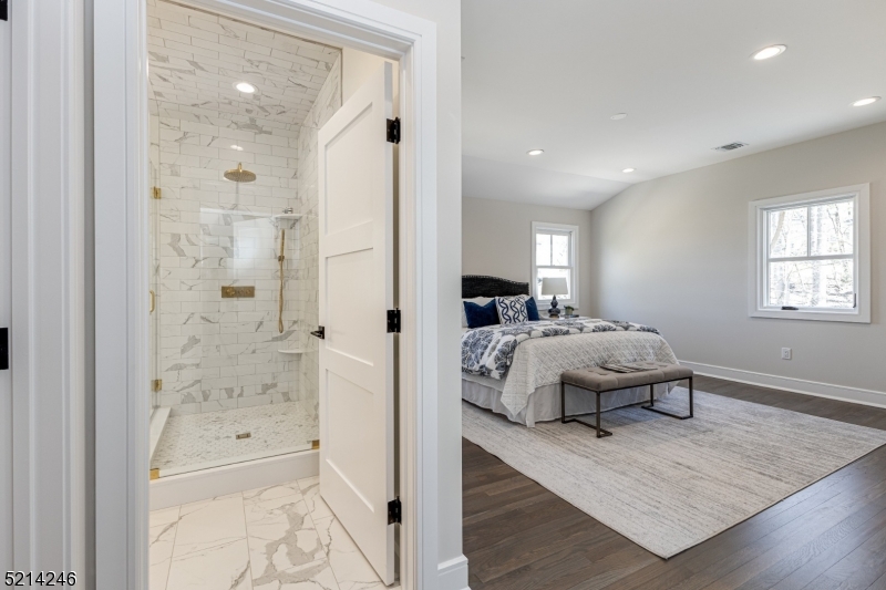 Murray Hill - Residential