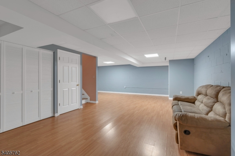 Hunting Ridge - Residential Lease