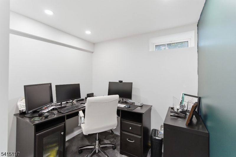 Green Tree - Residential