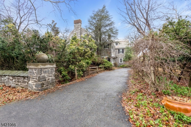 PUTNAM/WATCHUNG HISTORIC D - Residential