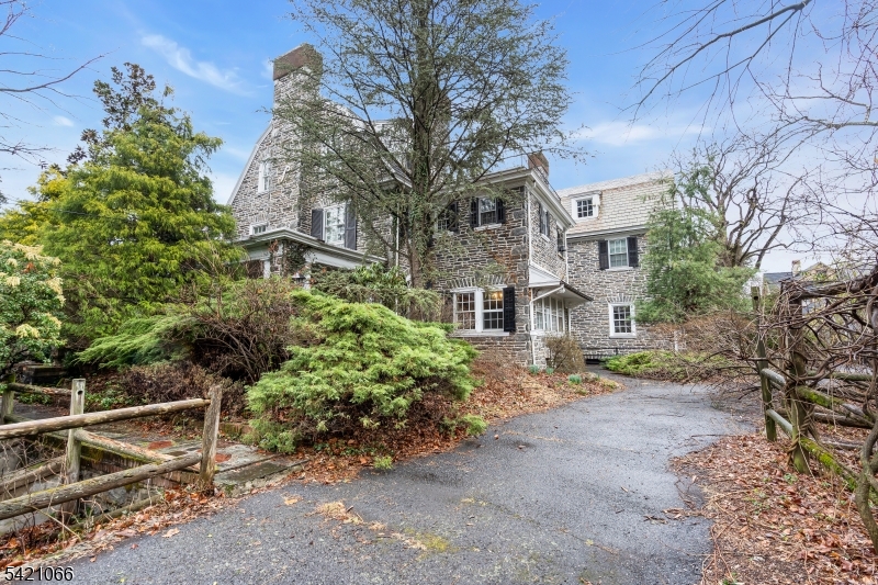 PUTNAM/WATCHUNG HISTORIC D - Residential
