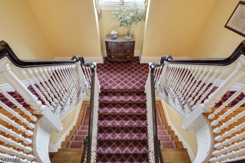 PUTNAM/WATCHUNG HISTORIC D - Residential