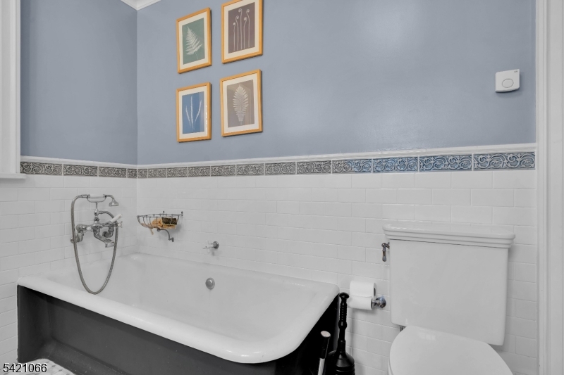 PUTNAM/WATCHUNG HISTORIC D - Residential