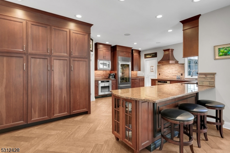 Beacon Crest - Residential