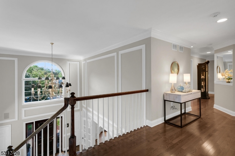 Beacon Crest - Residential