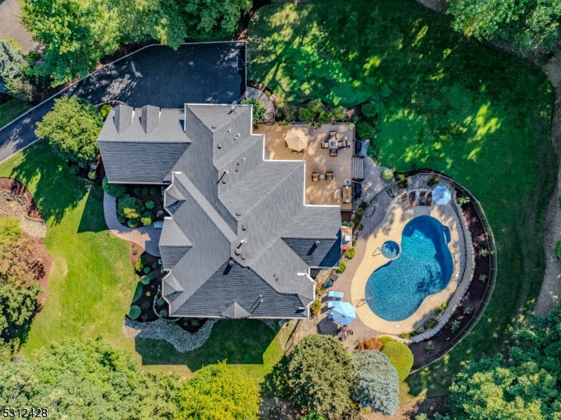 Beacon Crest - Residential