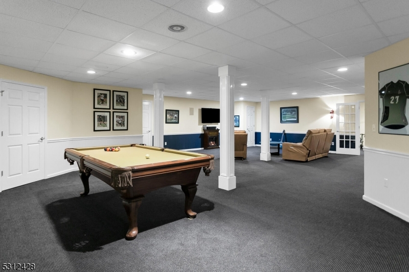 Beacon Crest - Residential