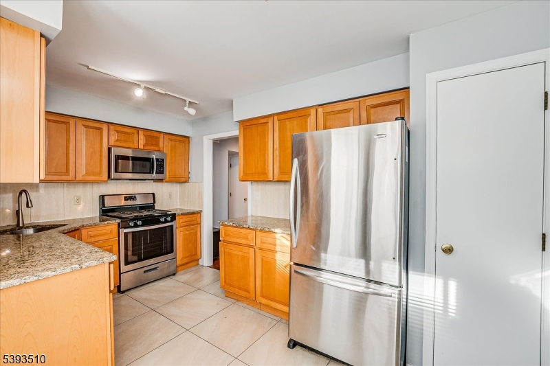 The Commons - Residential Lease