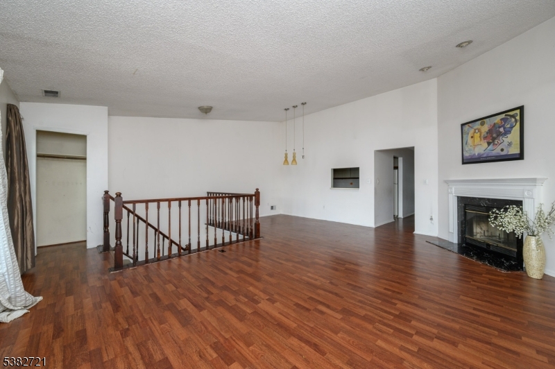 Society Hill at Somerset 6 - Residential