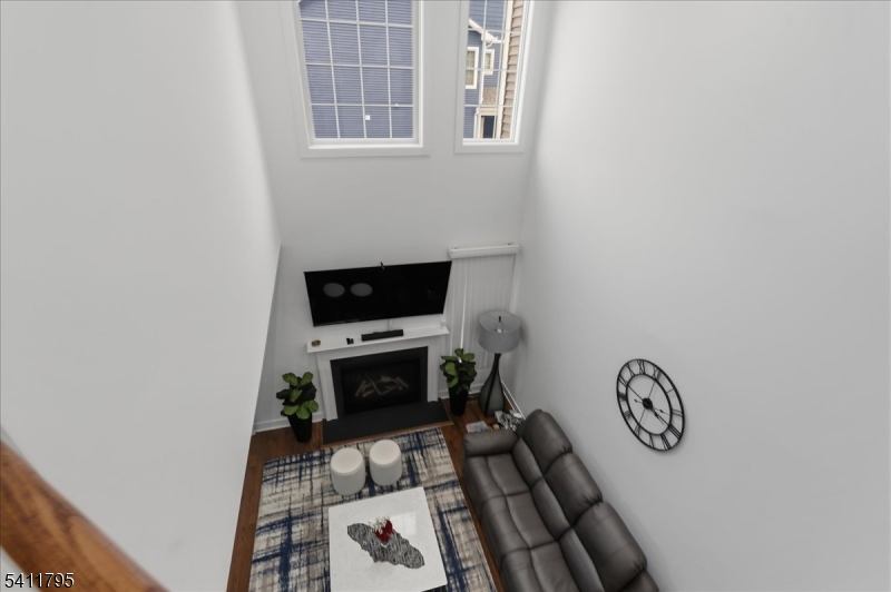 WOODHAVEN - Residential