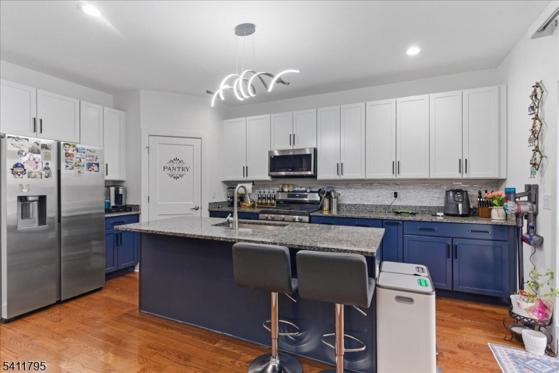 WOODHAVEN - Residential