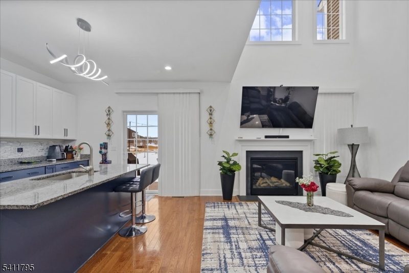 WOODHAVEN - Residential