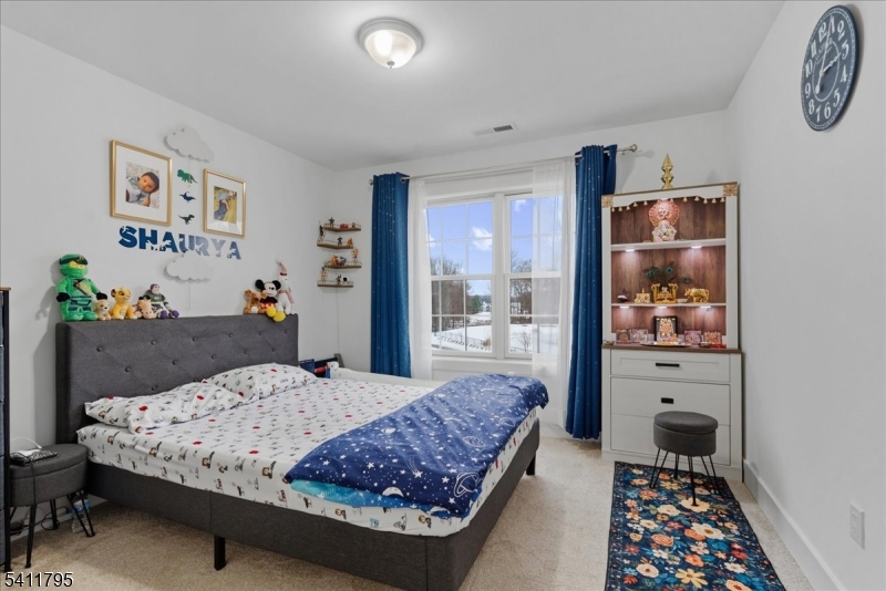 WOODHAVEN - Residential