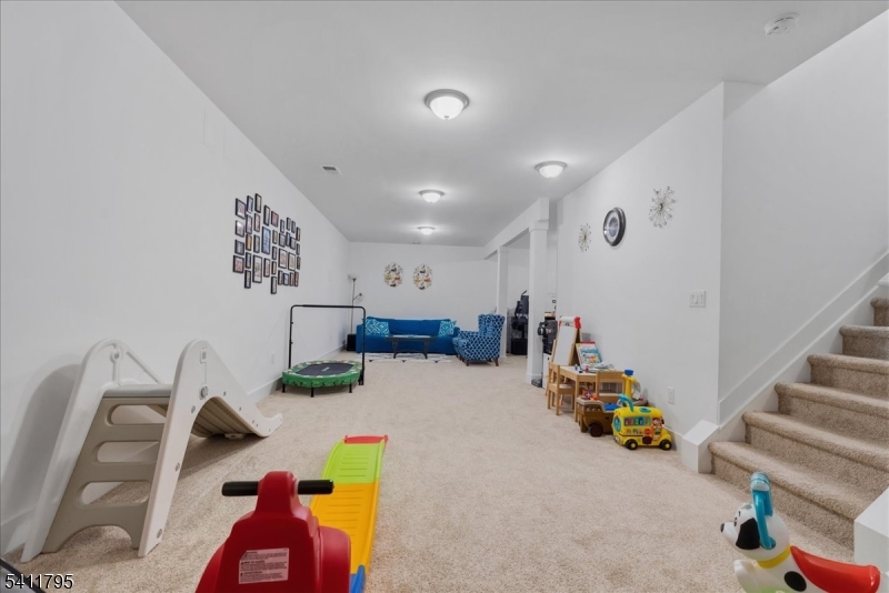 WOODHAVEN - Residential