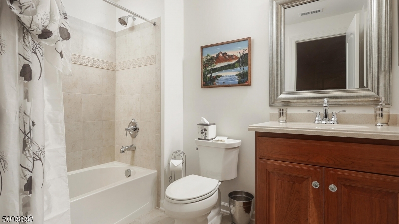 Four Seasons at Promenade - Residential