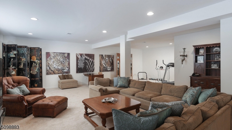 Four Seasons at Promenade - Residential