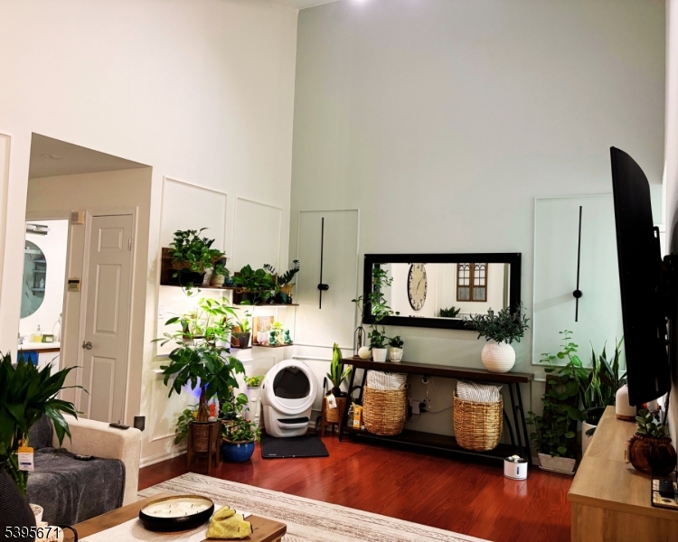 Sunrise Manor - Residential