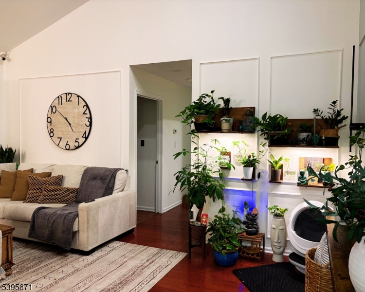 Sunrise Manor - Residential