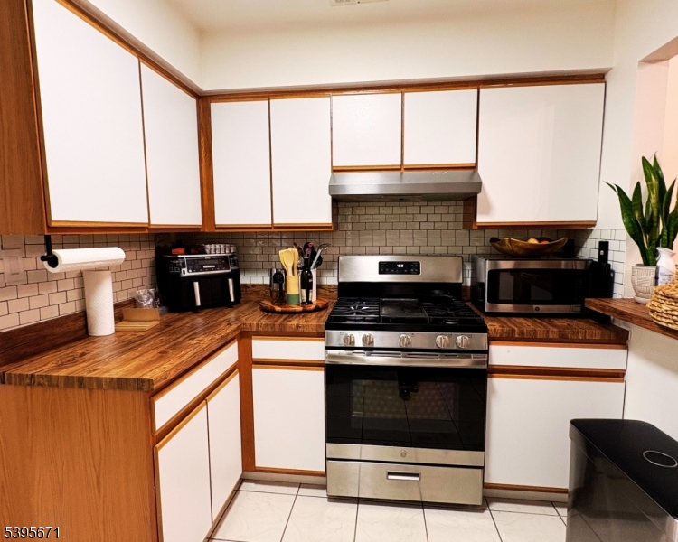 Sunrise Manor - Residential