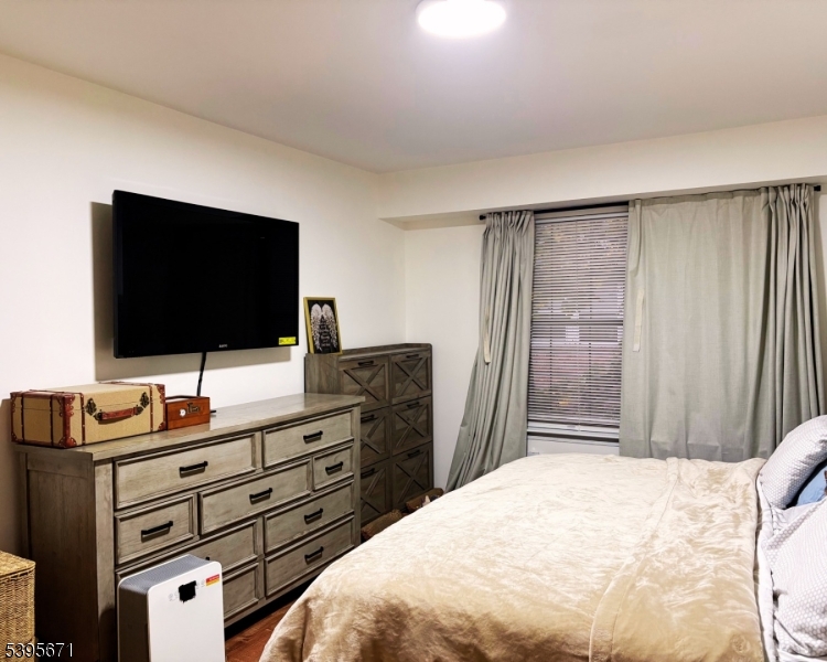 Sunrise Manor - Residential