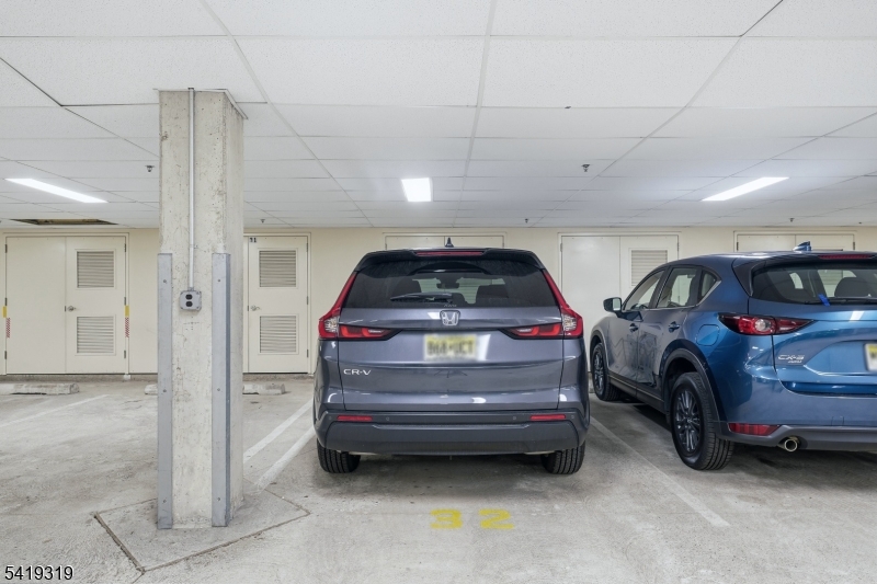 Four Seasons at Bridgewater - Residential