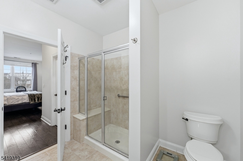 Four Seasons at Bridgewater - Residential