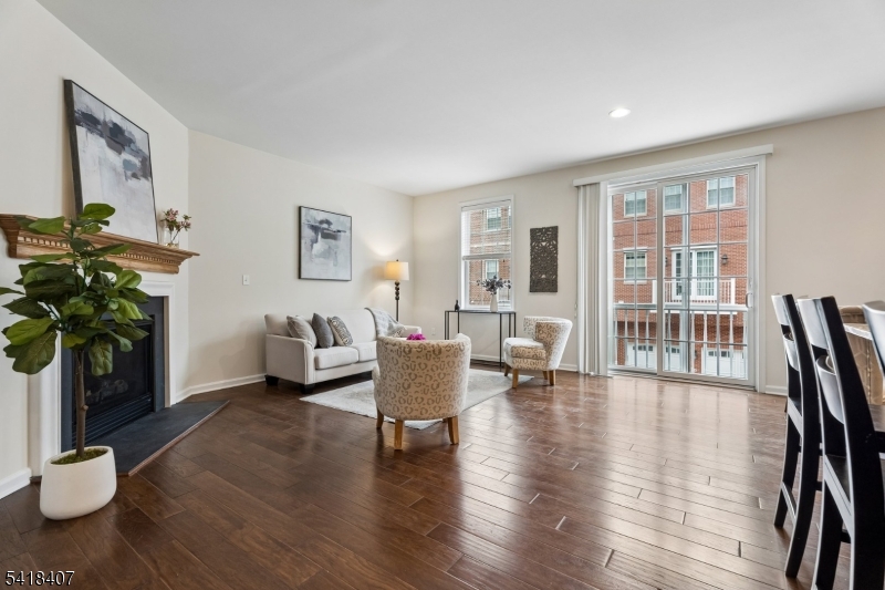 Livingston Town Center - Residential