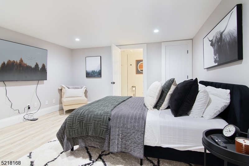 Hartshorn - Residential