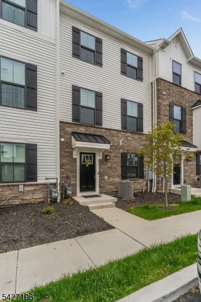 Hackettstown Crossing - Residential