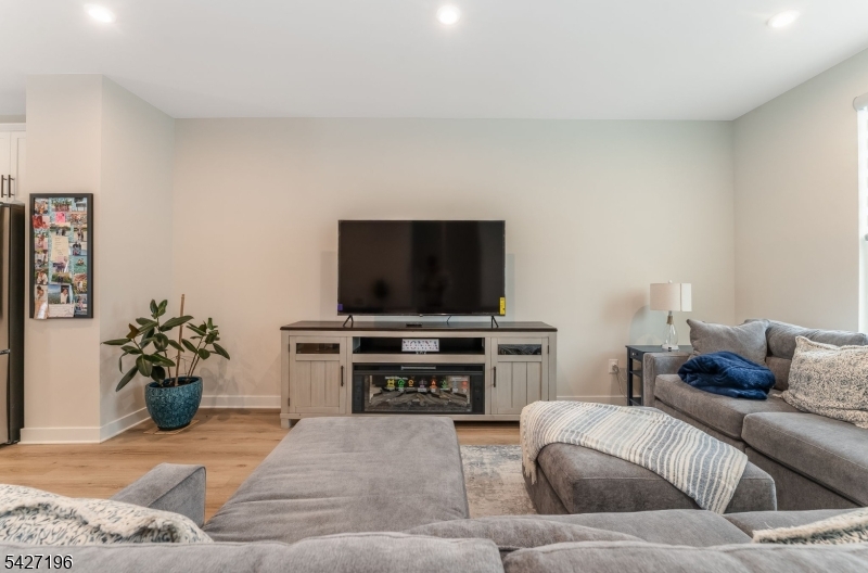 Hackettstown Crossing - Residential