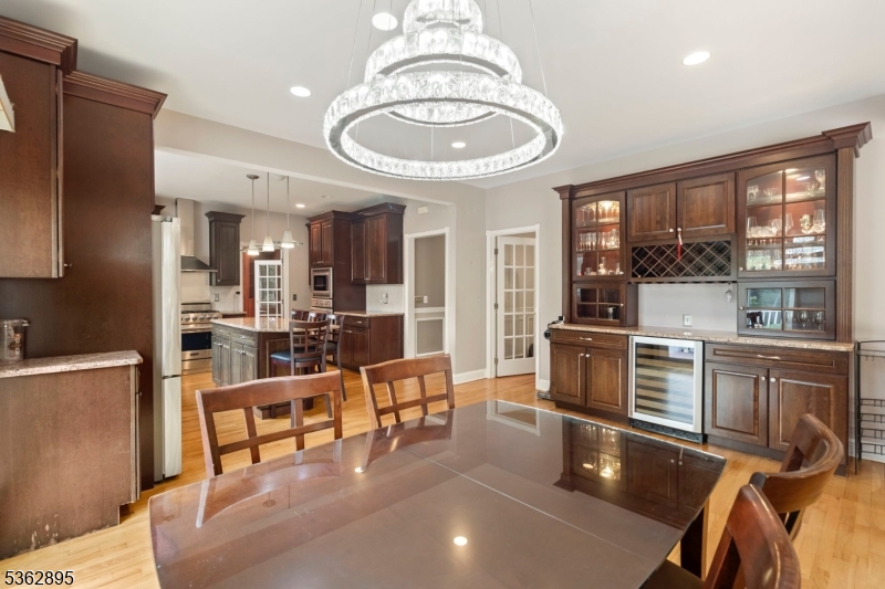 Woodlake Crest - Residential