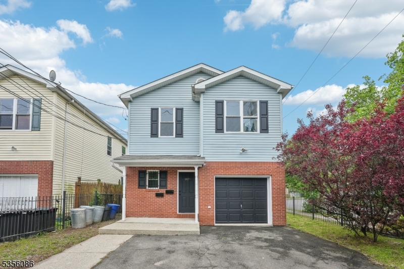 397-399 18Th Ave