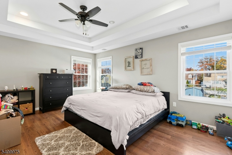 WASHINGTON SCHOOL - Residential