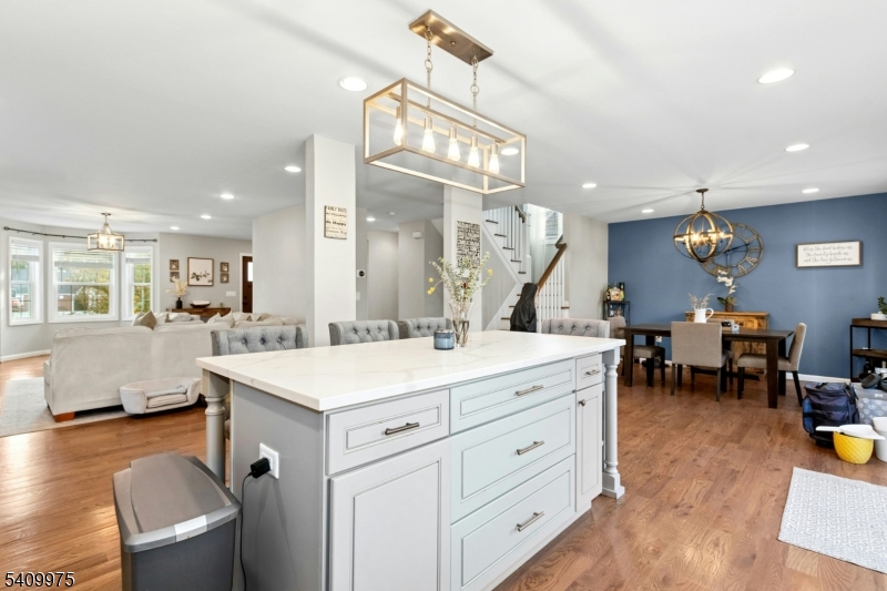 WASHINGTON SCHOOL - Residential