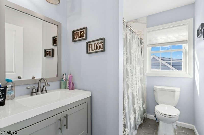 WASHINGTON SCHOOL - Residential