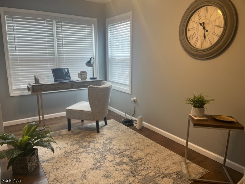 WASHINGTON SCHOOL - Residential